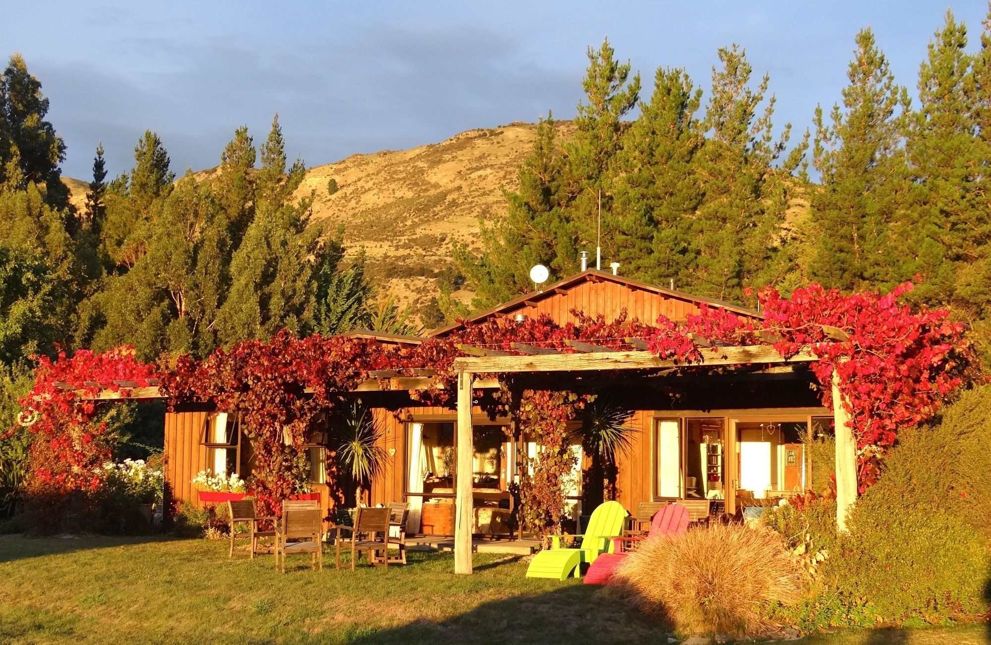 Mitchella Farm Bed & Breakfast Wanaka Exterior photo